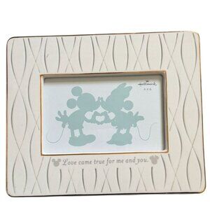 Hallmark Disney Mickey & Minnie Mouse "Love Came True" picture frame-New